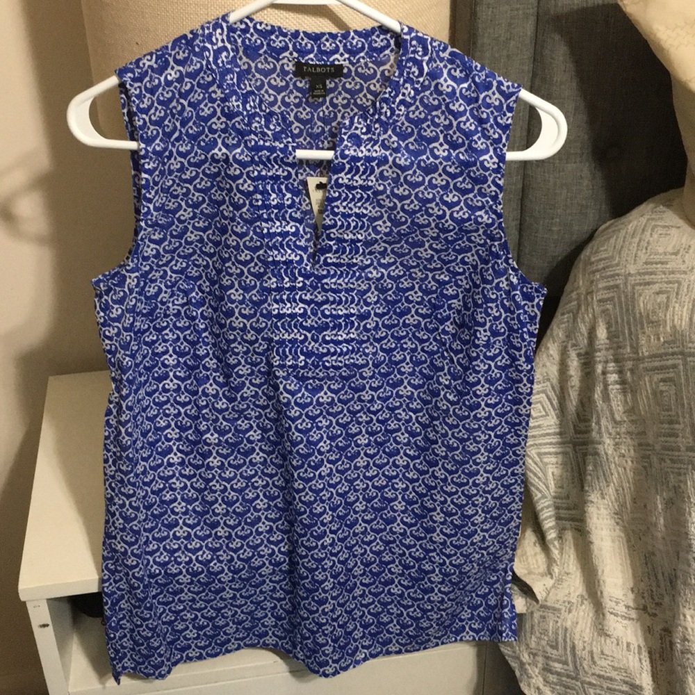 Talbots blue sleeveless top